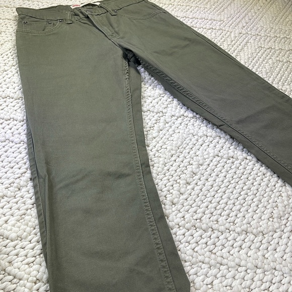 Levi’s Pants size 27x27 - Picture 2 of 8